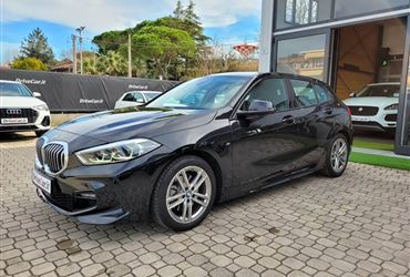 BMW 118 i M SPORT