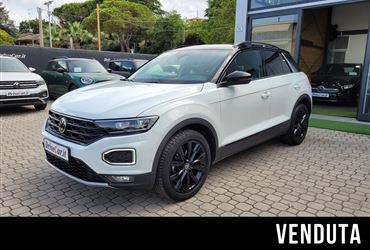 Volkswagen T-Roc 1.5 BENZ. 150CV DSG