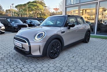 MINI Cooper 1.5 STEPTRONIC 136CV