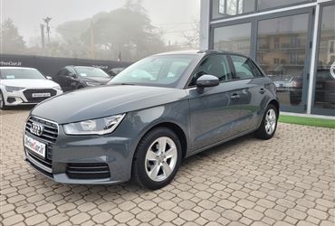 Audi A1 SPORTBACK 1.4 TDI **OK ANCHE PER NEOPATENTATI**