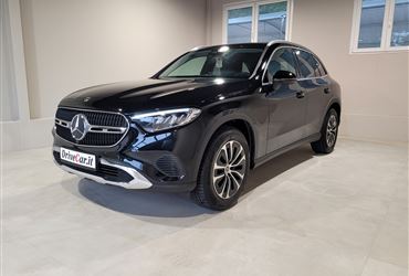 Mercedes-Benz GLC 220 D MHEV 4 MATIC AUT. RESTYLING LED NAVI CRUISE C.18