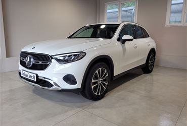 Mercedes-Benz GLC 220 D MHEV 4 MATIC AUT. RESTYLING LED NAVI CRUISE C.18