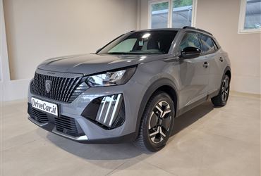 Peugeot 2008 1.2 ALLURE AUT. CARPLAY LED ACC RETROCAMERA
